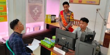 OMBUDSMAN RI PERWAKILAN SULAWESI SELATAN LAKUKAN PENILAIAN PELAYANAN PUBLIK DI POLRES BARRU, WAKAPOLRES SAMBUT LANGSUNG TIM PENILAI