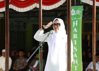 Pimpin Upacara Hari Santri Nasional 2026, Bupati Barru Tekankan Peran Santri Menuju Indonesia Emas 2045