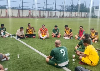 Kapolres Barru dan Insan Pers Gelar Laga Persahabatan, Perkuat Sinergitas Lewat Sepak Bola