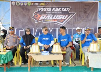 Wabup Abustan Buka Pesta Panen dan Balap Motor Taksi Gabah di Balusu, Dorong UMKM dan Pembinaan Pembalap Lokal