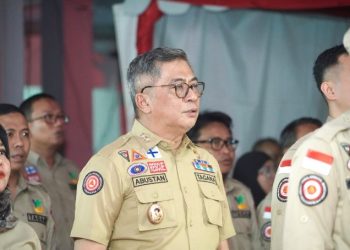 Wabup Abustan Terima Penghargaan Mensos, Pemkab Barru Diapresiasi atas Dedikasi Penanggulangan Bencana
