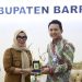 Bupati Barru Apresiasi Sinergi Pinca BRI Ardiansyah, Serahkan Plakat Kenangan Jelang Tugas Baru di Bone